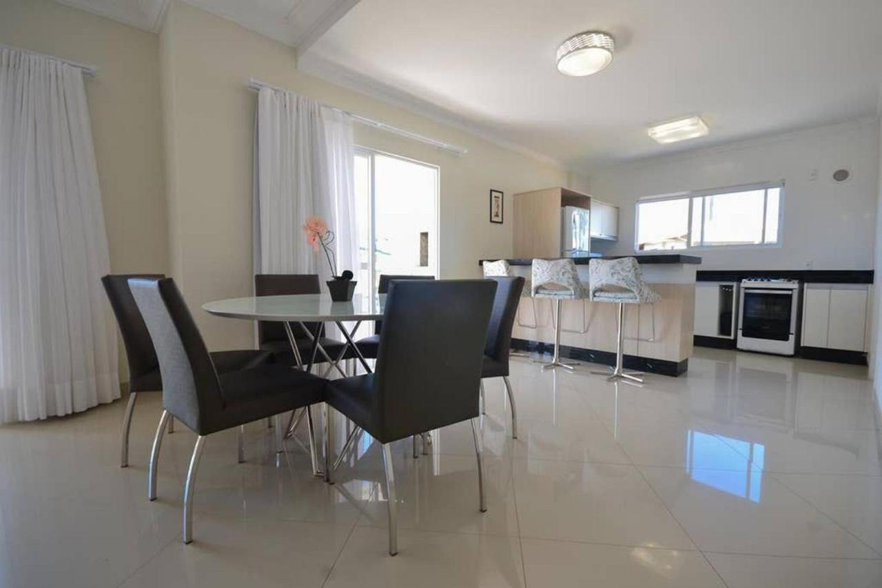Apartamento Residencial Baía dos Golfinhos Bombinhas Exterior foto