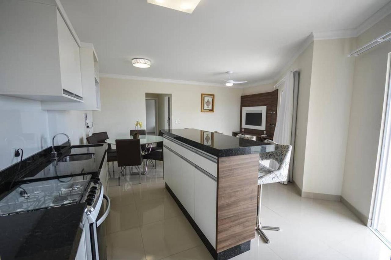 Apartamento Residencial Baía dos Golfinhos Bombinhas Exterior foto